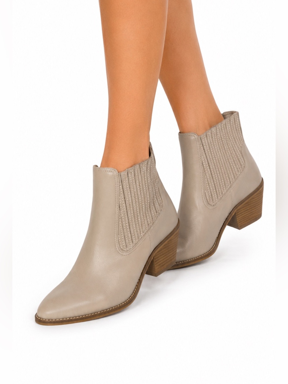 Catherine Malandrino Nude Ankle Boots Size 9 Block Heel Booties